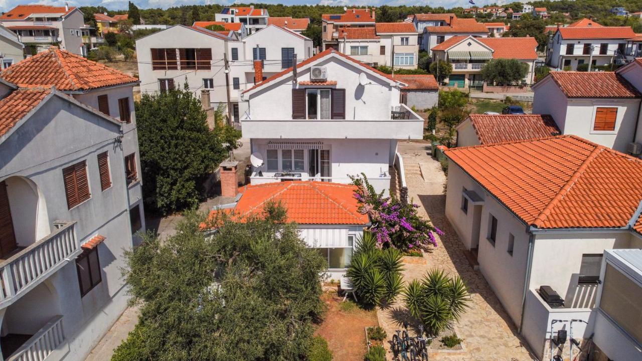Apartments Nada Zadar Bagian luar foto